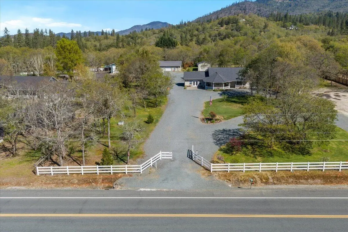 234 Lloyd Drive, Grants Pass, OR 97526 - #1