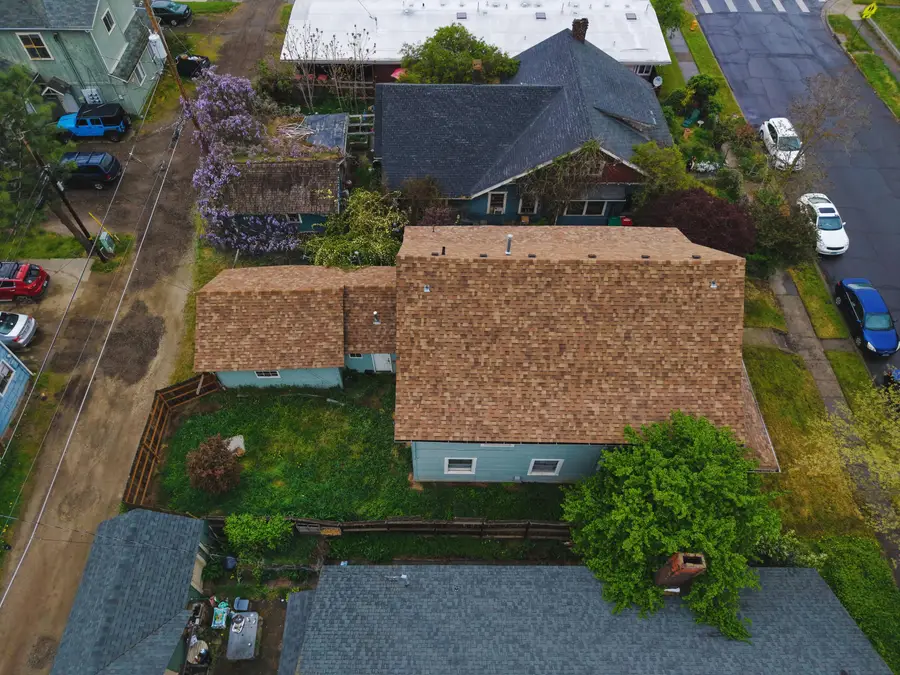 429 N Holly Street, Medford, OR 97501 - #3