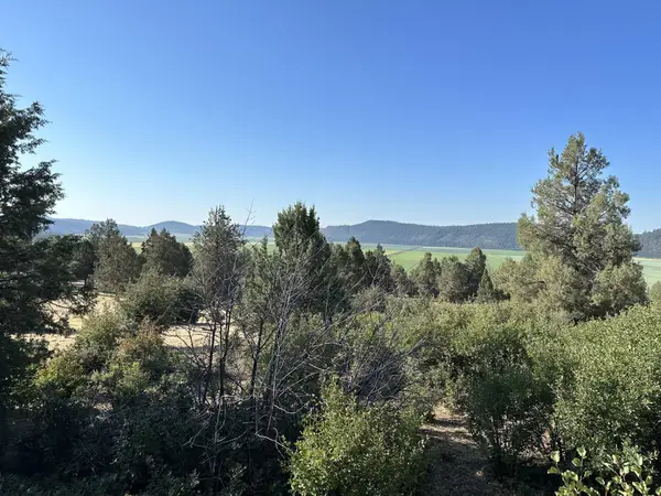 0 Crossbill Drive #lot 1000, Klamath Falls, OR 97601
