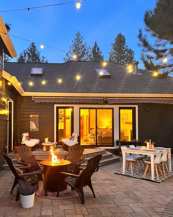 1117 E Creekside Court, Sisters, OR 97759