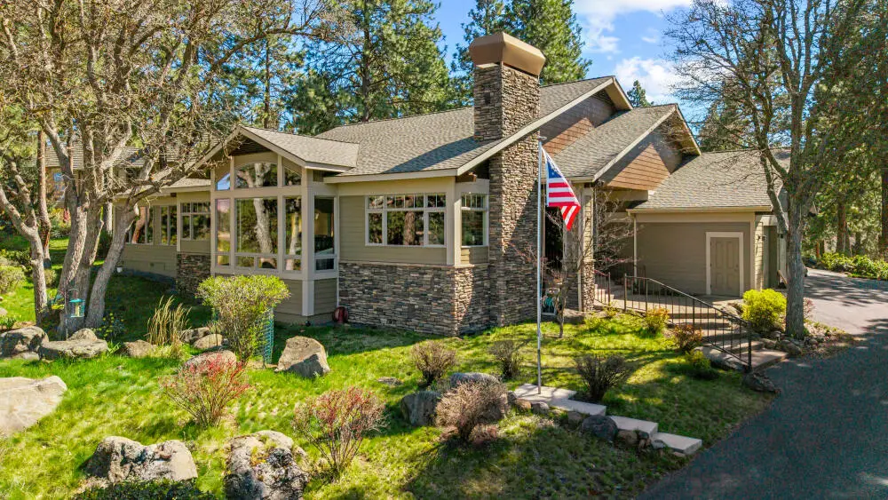 12054 Kestrel Road, Klamath Falls, OR 97601 - #1