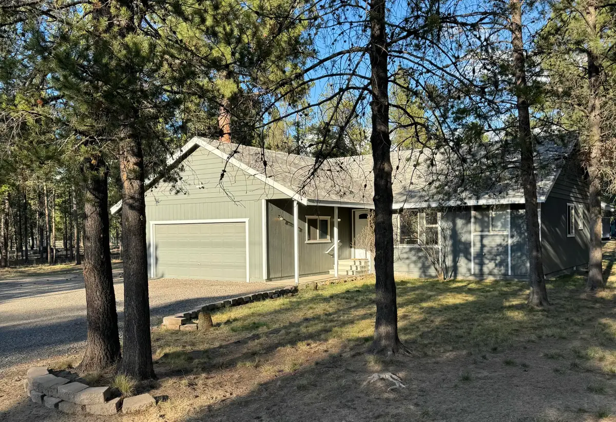 53156 Day Road, La Pine, OR 97739 - #1