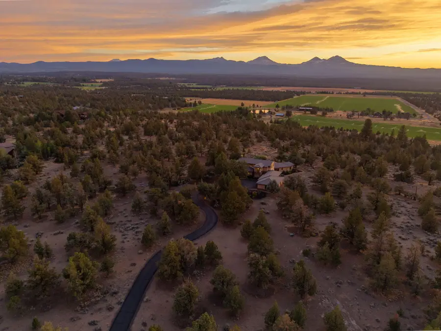 65855 Mariposa Lane, Bend, OR 97703 - #3