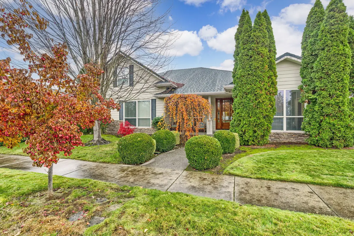 1028 Buck Point Street, Central Point, OR 97502 - #1