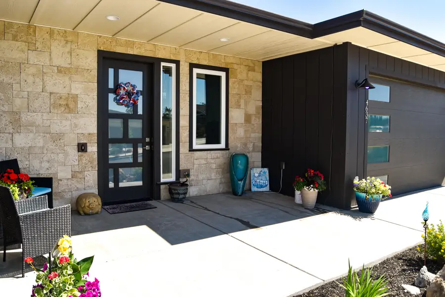 4637 SW Antelope Avenue, Redmond, OR 97756 - #3