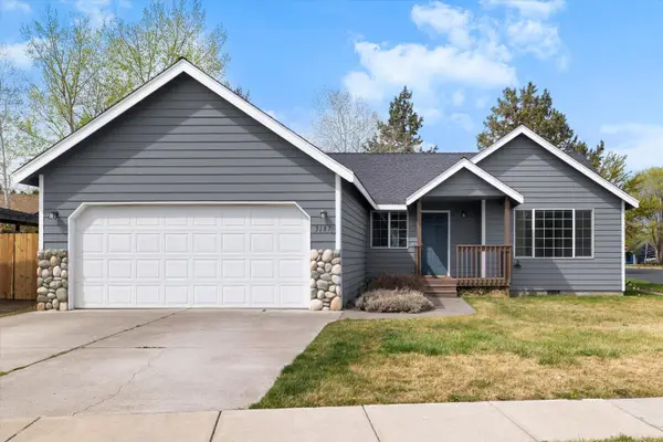 3187 NE Stonebrook Drive, Bend, OR 97701
