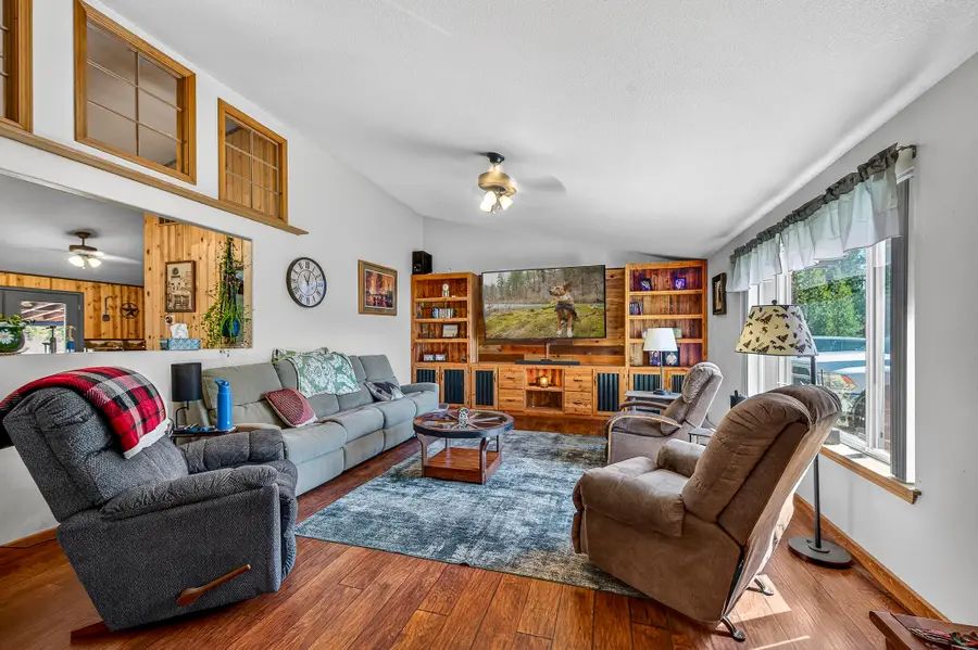 137240 Mohawk Drive, Crescent, OR 97733 - #2