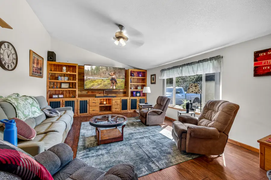 137240 Mohawk Drive, Crescent, OR 97733 - #3