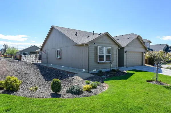 3312 NW Dogwood Avenue, Redmond, OR 97756