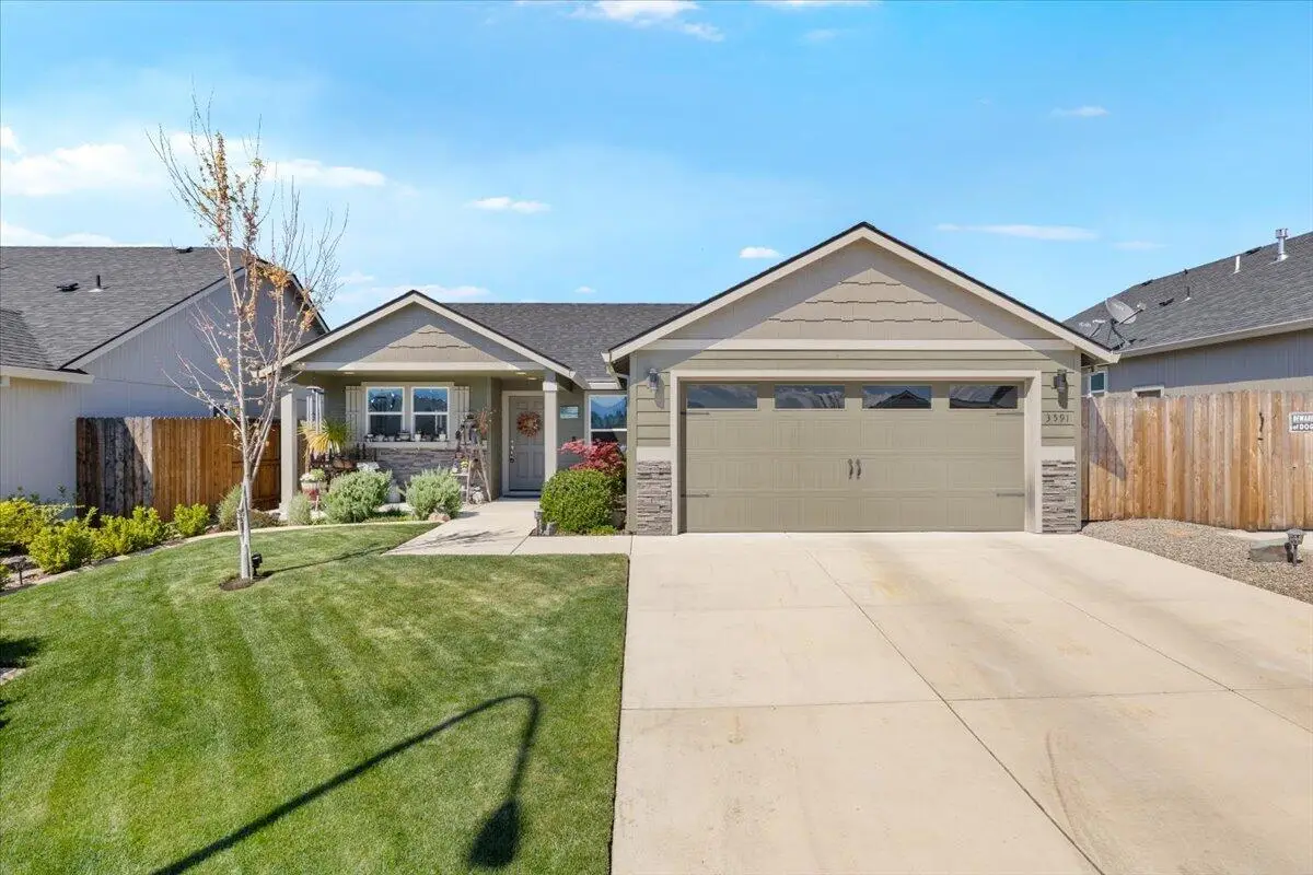 3591 Durst Street, Medford, OR 97504 - #1