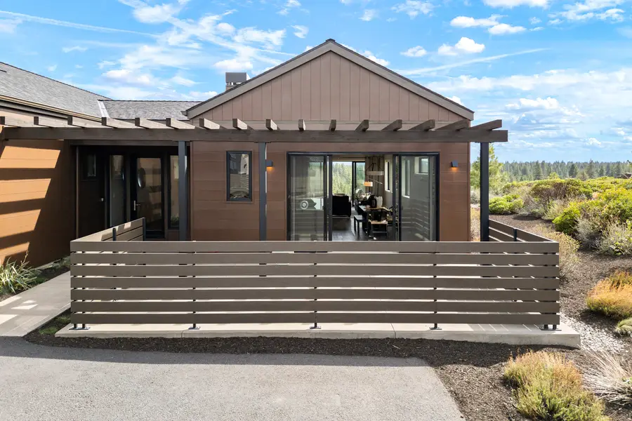 19155 Gateway Loop, Bend, OR 97702 - #3