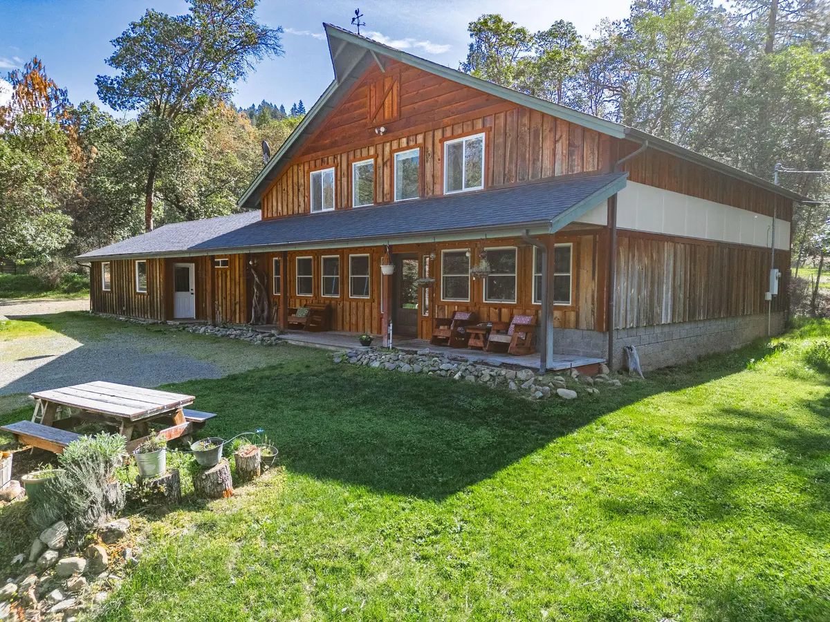 267 Grays Creek Road, Grants Pass, OR 97527 - #1