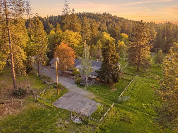 200 Humberd Lane, Grants Pass, OR 97527