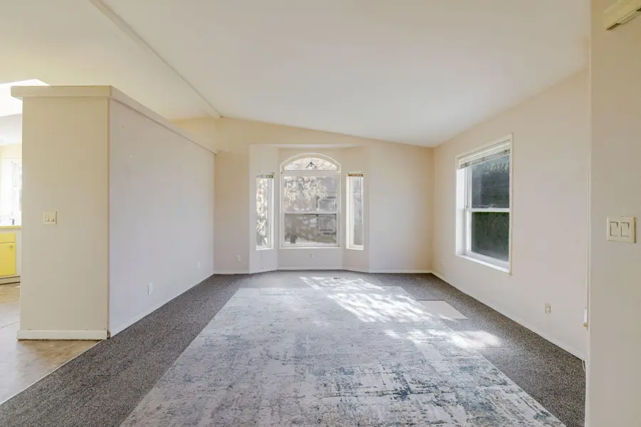 1630 NE 6th, Redmond, OR 97756 - #2