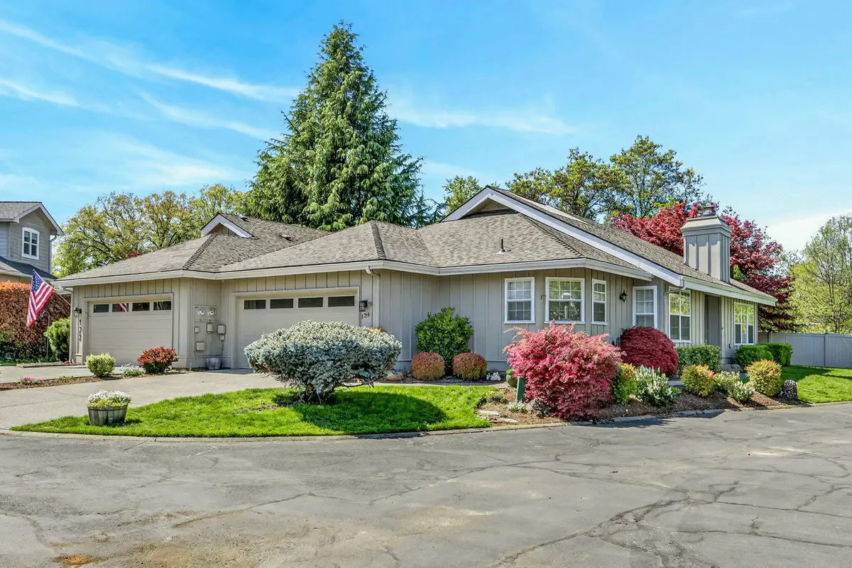 124 SE Gold River Lane, Grants Pass, OR 97527 - #1