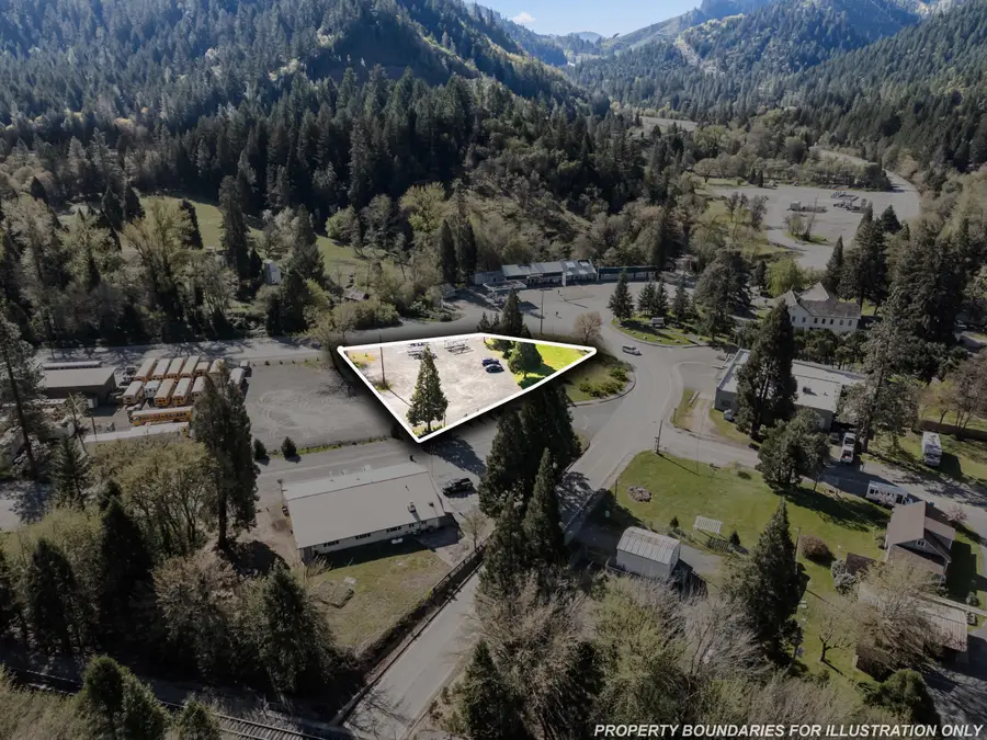 400 Old Highway S, Wolf Creek, OR 97497 - #3