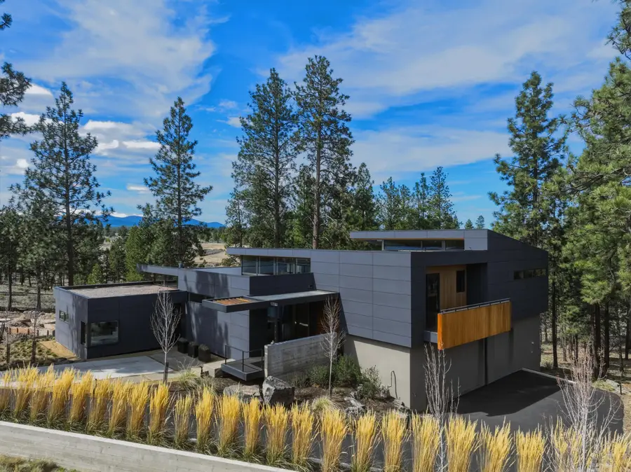 61865 Hosmer Lake Drive, Bend, OR 97702 - #3