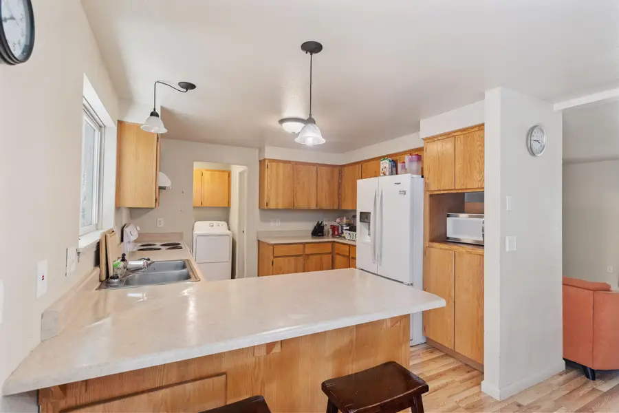 7764 Azalea-glen Road, Glendale, OR 97442 - #3