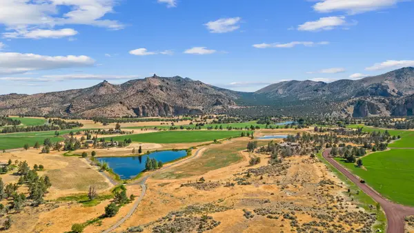 711 NE Good Pasture Loop #LH  43, Terrebonne, OR 97760