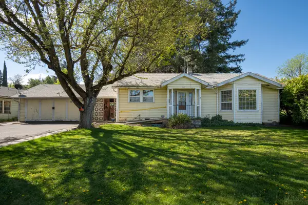 1467 S Stage Road, Medford, OR 97501