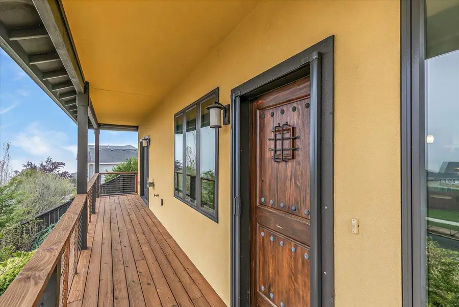 4351 Vista Pointe Drive, Medford, OR 97504 - #2