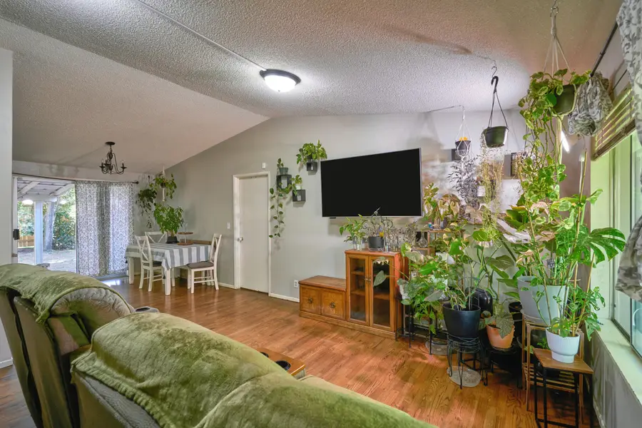 1741 Howell Avenue, Medford, OR 97501 - #3