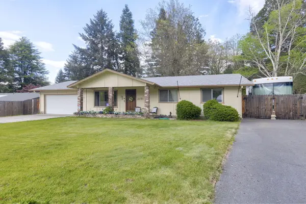 2191 Mayfield Drive, Grants Pass, OR 97527