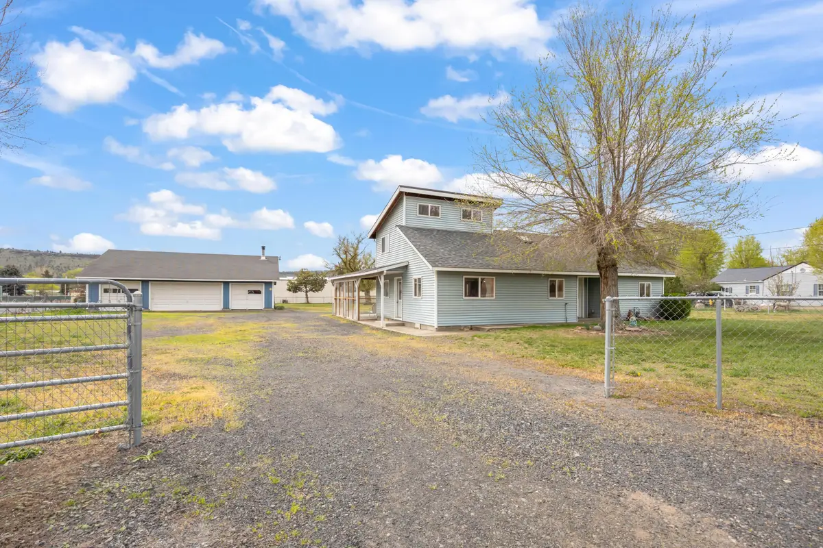 2010 NE Laughlin Road, Prineville, OR 97754 - #1