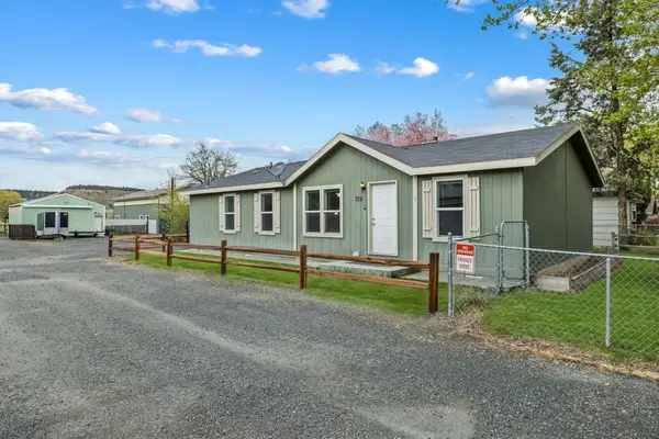 715 S Main Street, Prineville, OR 97754