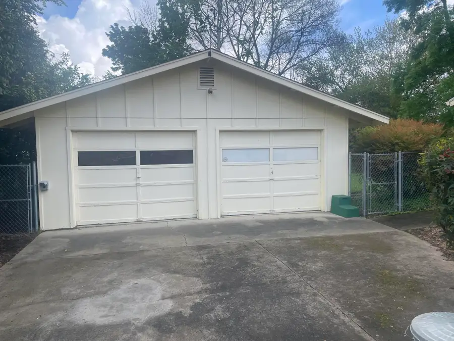 1325 Orchard Home Drive, Medford, OR 97501 - #2