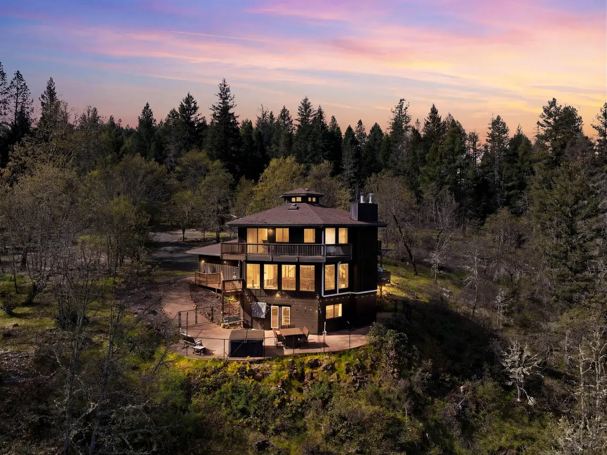 7201 Crowfoot Road, Trail, OR 97541 - #1