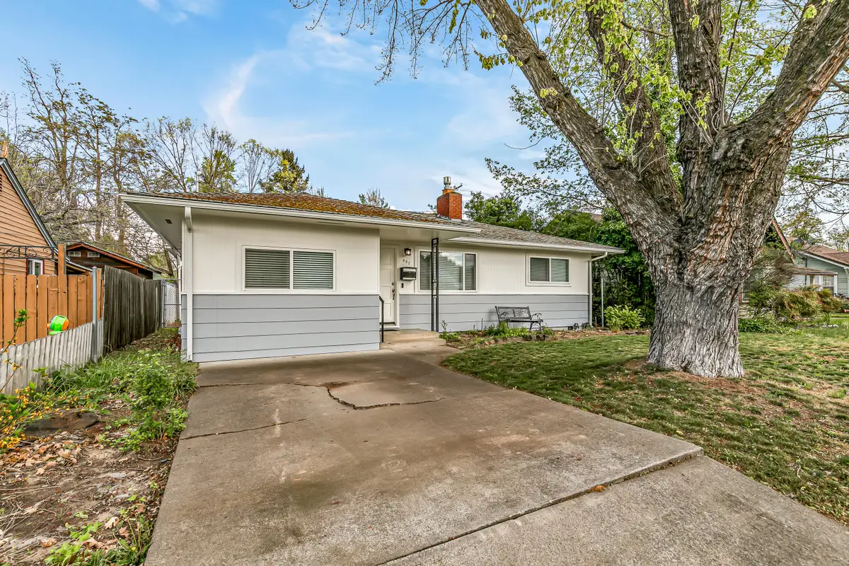 607 S Ivy Street, Medford, OR 97501 - #1