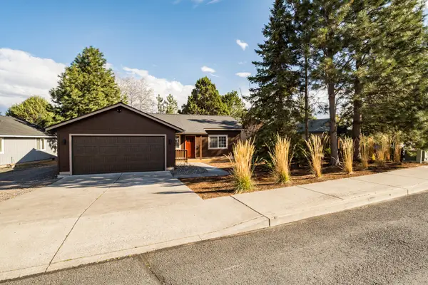 1710 NE Heavenly Court, Bend, OR 97701