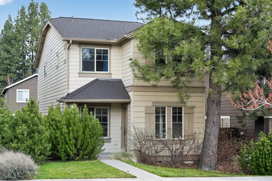 20252 Badger Road, Bend, OR 97702 - #2