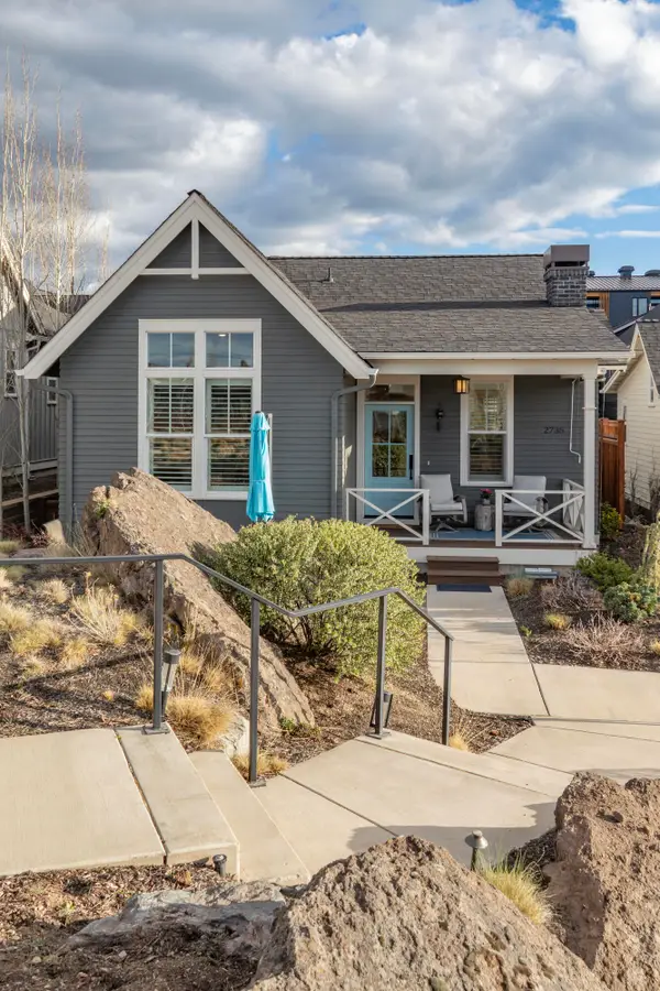 2735 NW High Lakes Loop, Bend, OR 97703