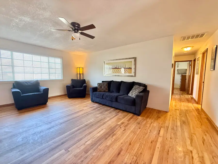 4235 Gary Street, Klamath Falls, OR 97603 - #3