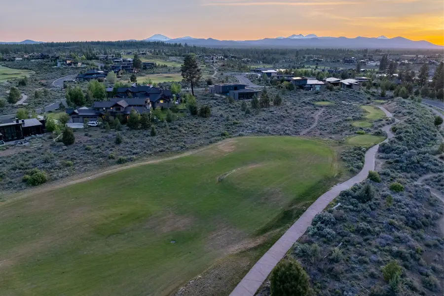 19345 Roswell Drive, Bend, OR 97702 - #3