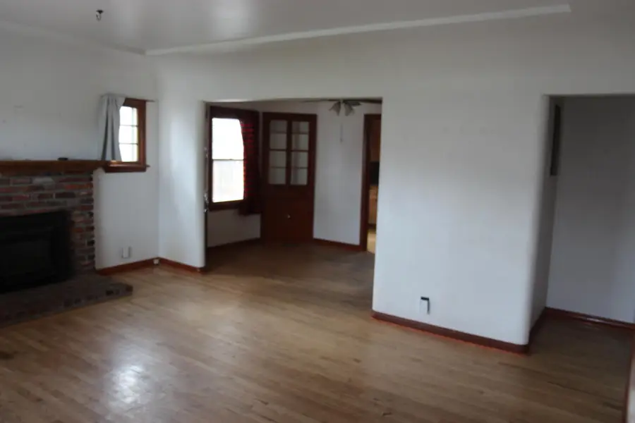 4634 Crosby Avenue, Klamath Falls, OR 97603 - #2