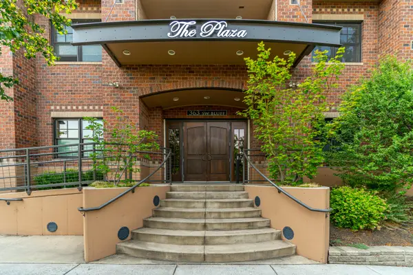 363 SW Bluff Drive #UNIT 203, Bend, OR 97702