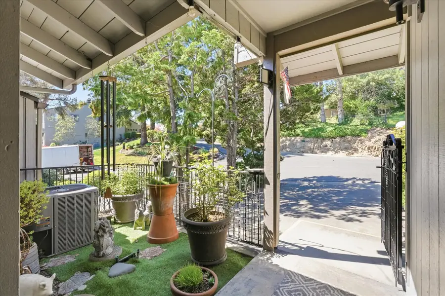 209 Florence Avenue, Medford, OR 97504 - #3