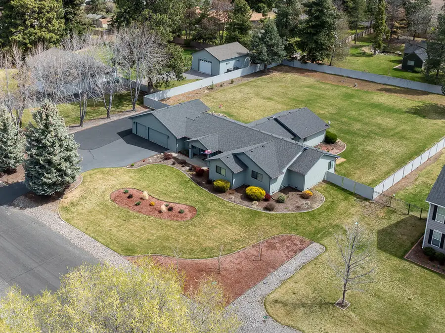 4075 Collier Lane, Klamath Falls, OR 97603 - #2