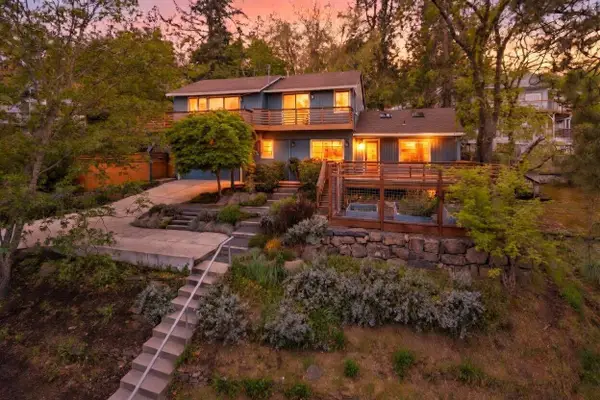 301 Hillcrest Street, Ashland, OR 97520