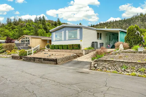 3955 S Stage Road #Space 38, Medford, OR 97501