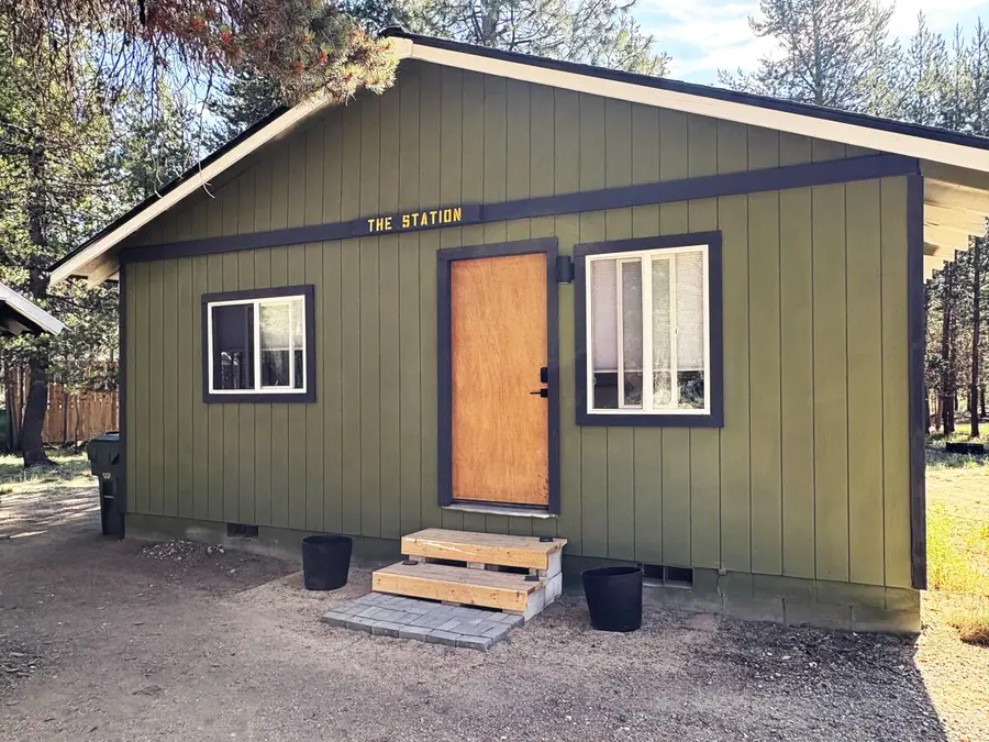 15758 Camino De Oro, La Pine, OR 97739 - #2