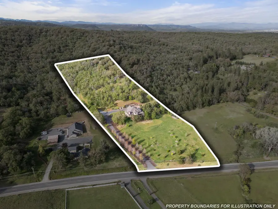 6200 Old Stage Road, Central Point, OR 97502 - #3