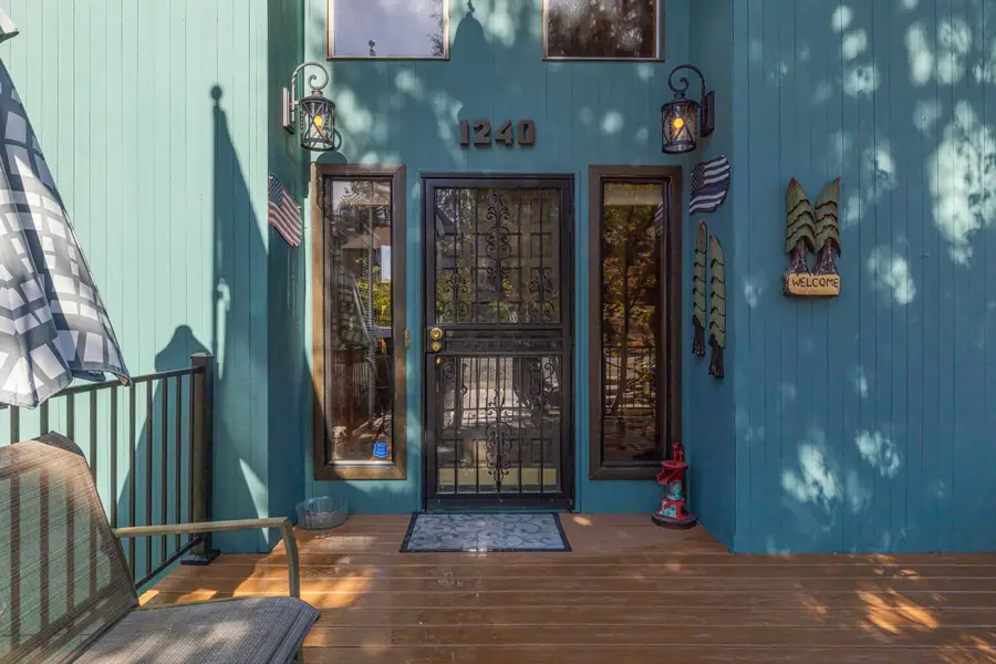 1240 Vista Way, Klamath Falls, OR 97601 - #3