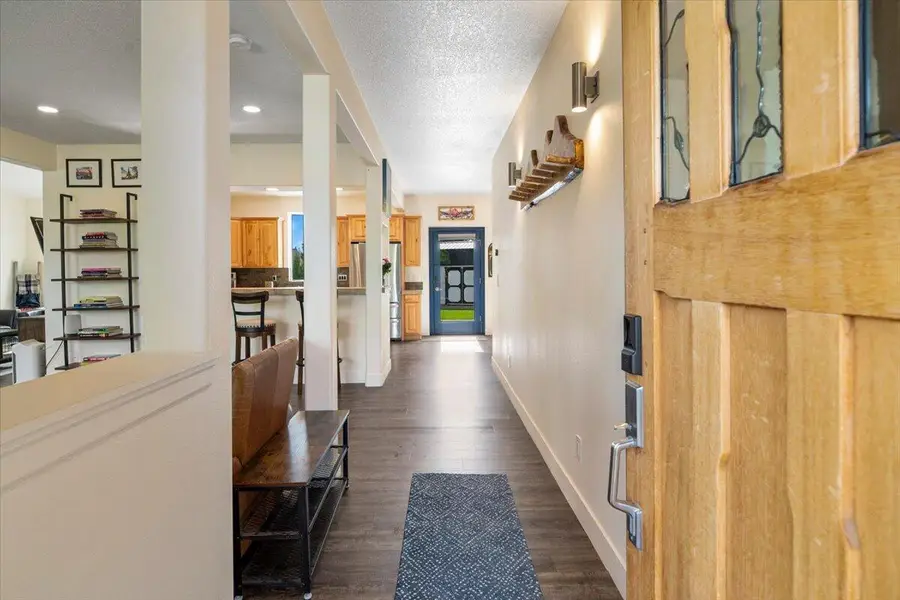 1622 NW Rimrock Court, Redmond, OR 97756 - #3