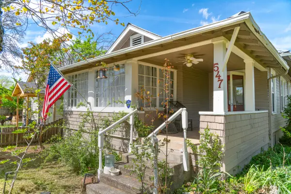 547 Laurel Street, Central Point, OR 97502