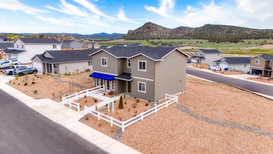 1088 NE Cobbleridge Loop Ne, Prineville, OR 97754 - #2