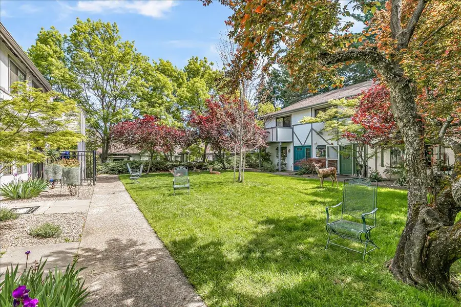 495 Chestnut Street #16, Ashland, OR 97520 - #3